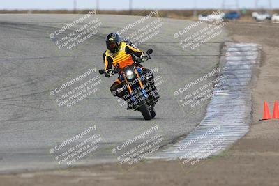 media/Nov-26-2023-TrackDaz (Sun) [[64ad8cfd8f]]/B Group/115pm (Outside Grapevine)/